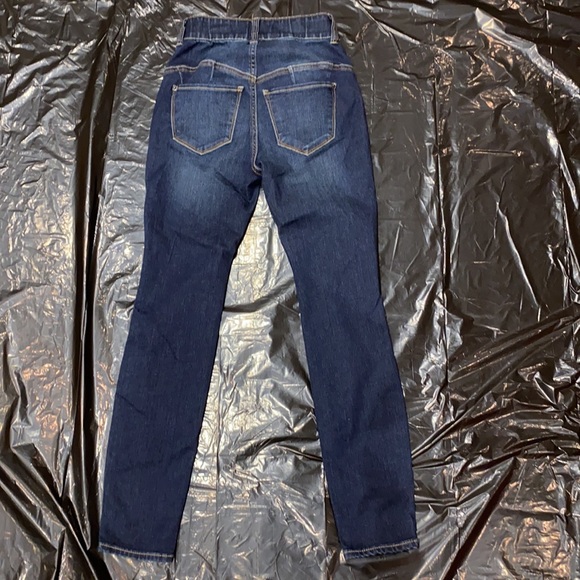 NY&C Jeans - Picture 2 of 3